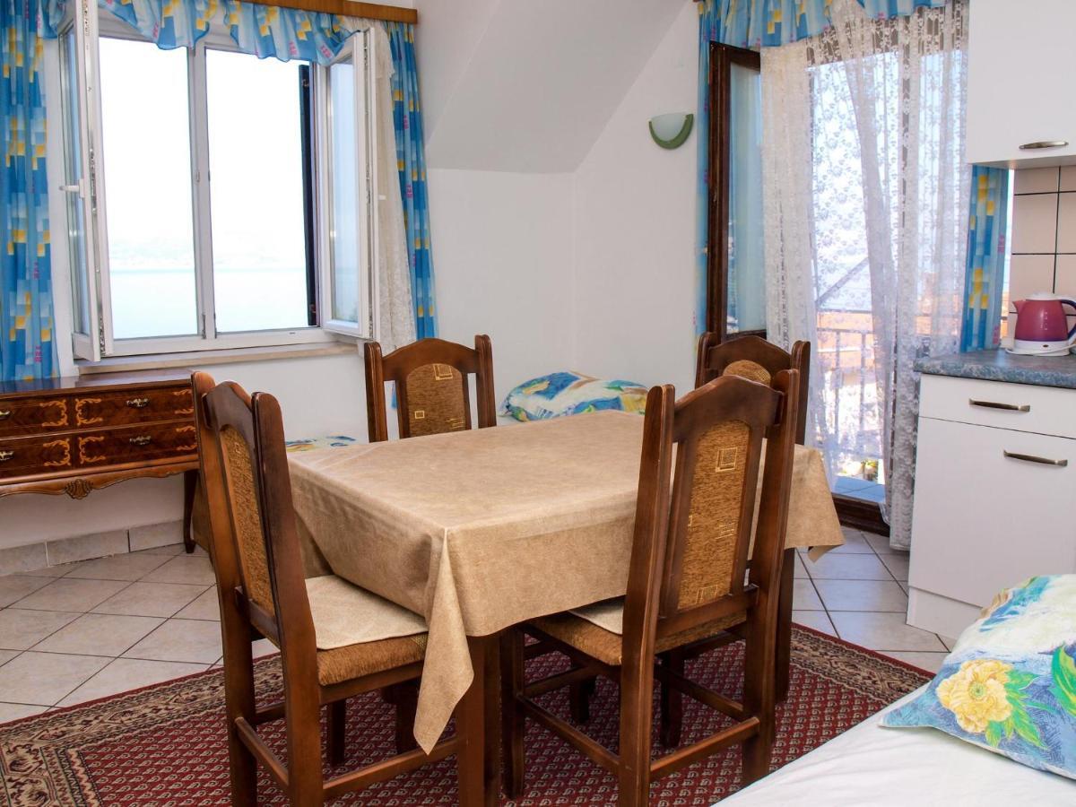 Apartments Vukovic Postira Oda fotoğraf